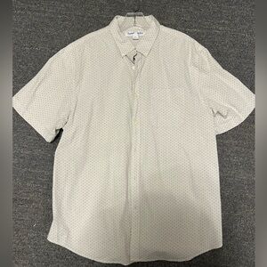 Old Navy gray dot button down size xl